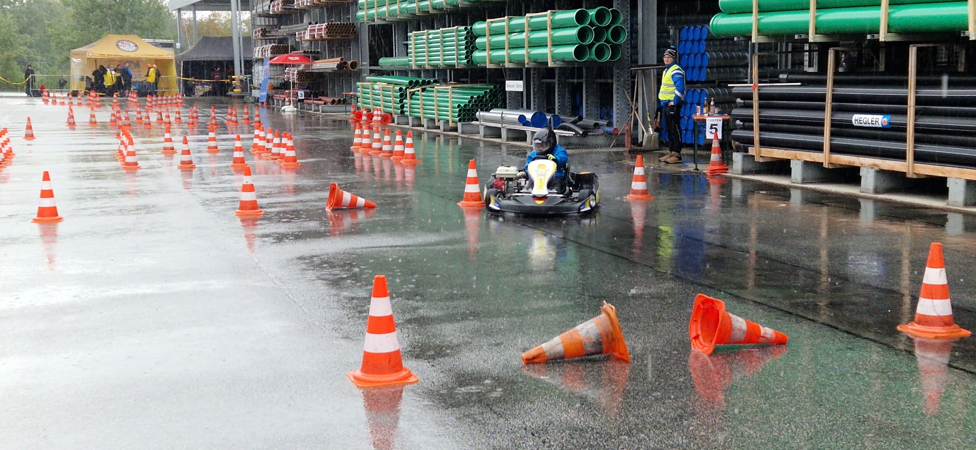 Regenrennen im Kart