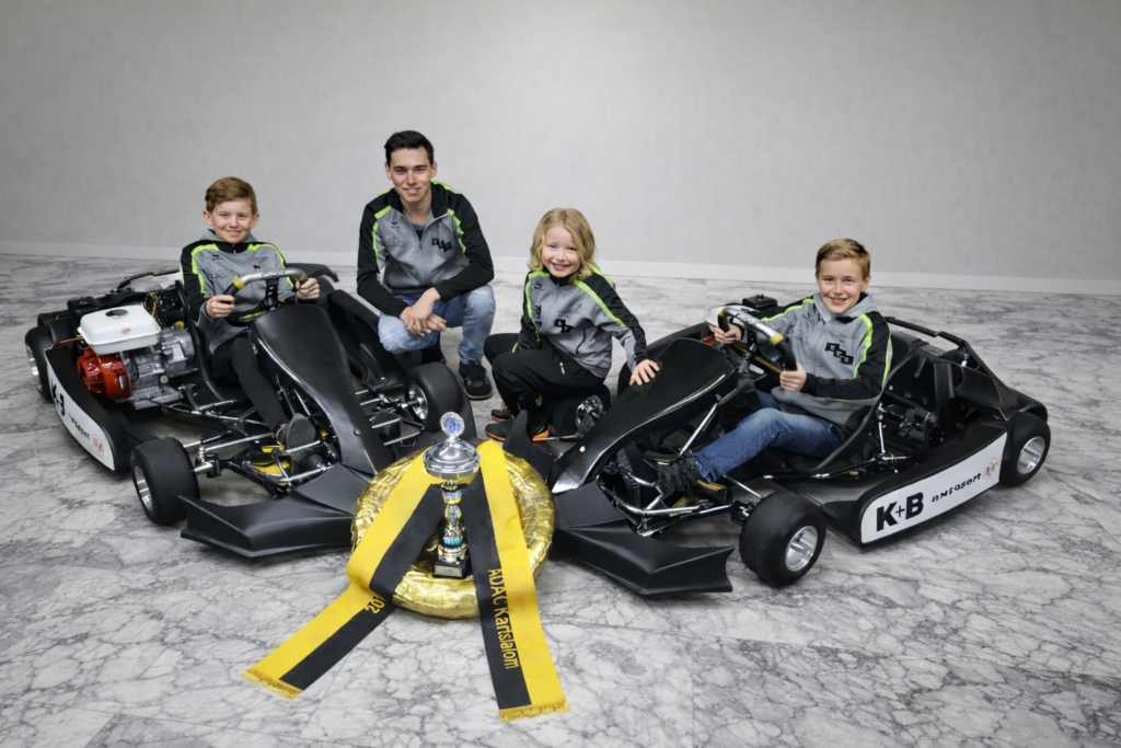 Tobias Stemplinger gewinnt die Meisterschaft im Kart-Slalom